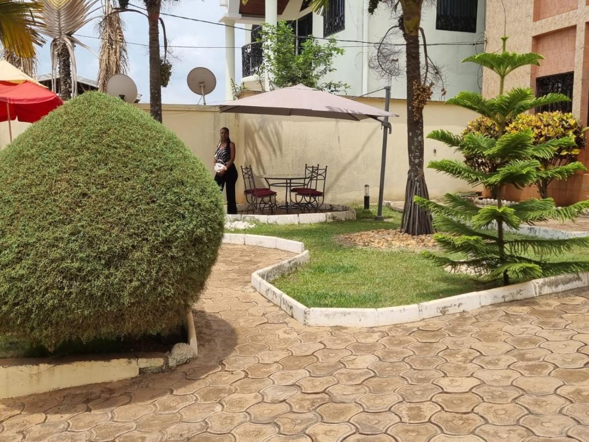 Appart Hotel Mireille Yaoundé Eksteriør bilde