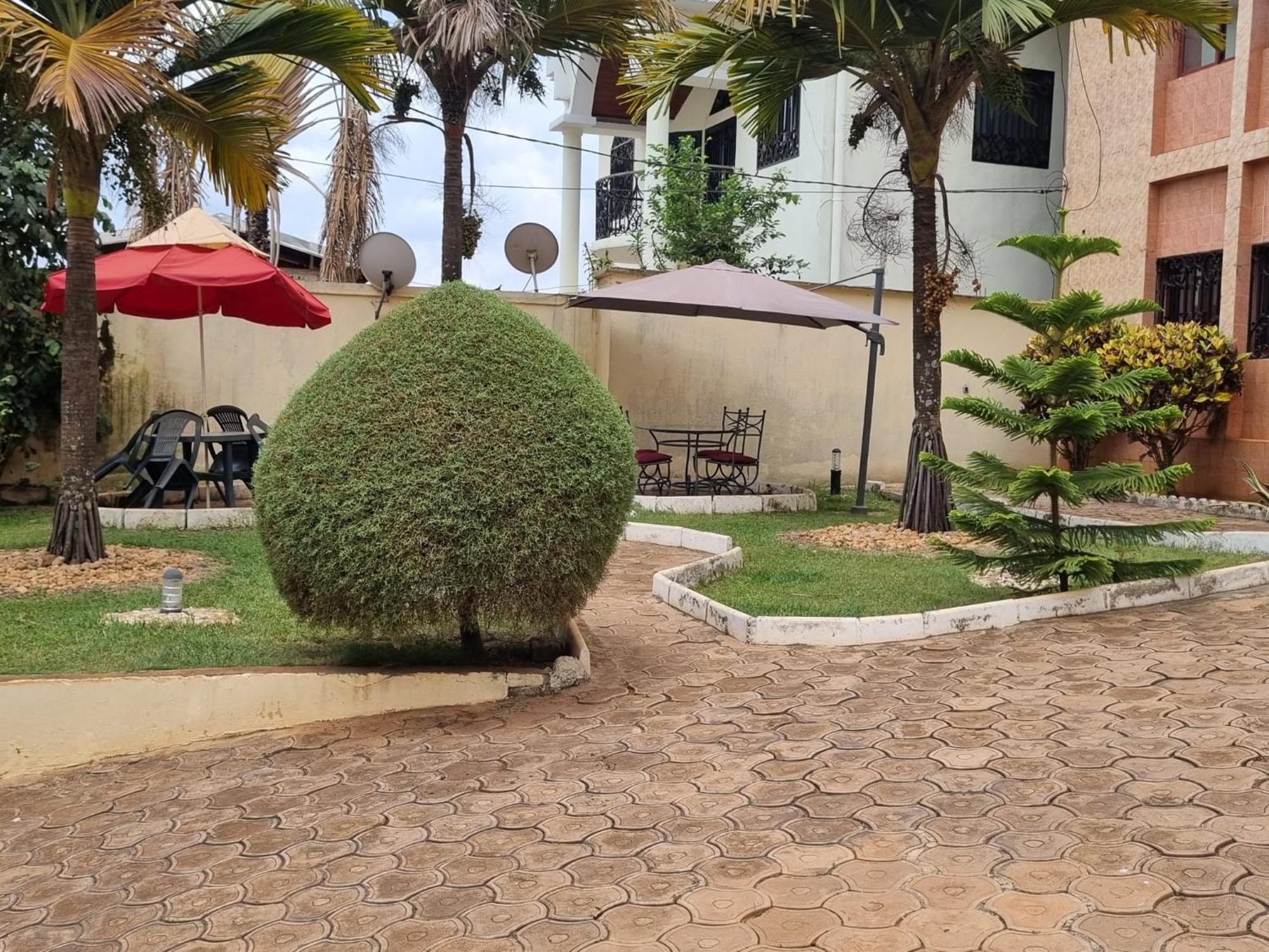 Appart Hotel Mireille Yaoundé Eksteriør bilde