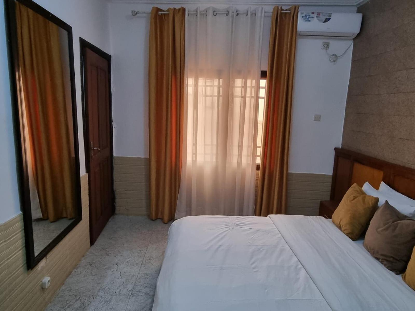 Appart Hotel Mireille Yaoundé Eksteriør bilde